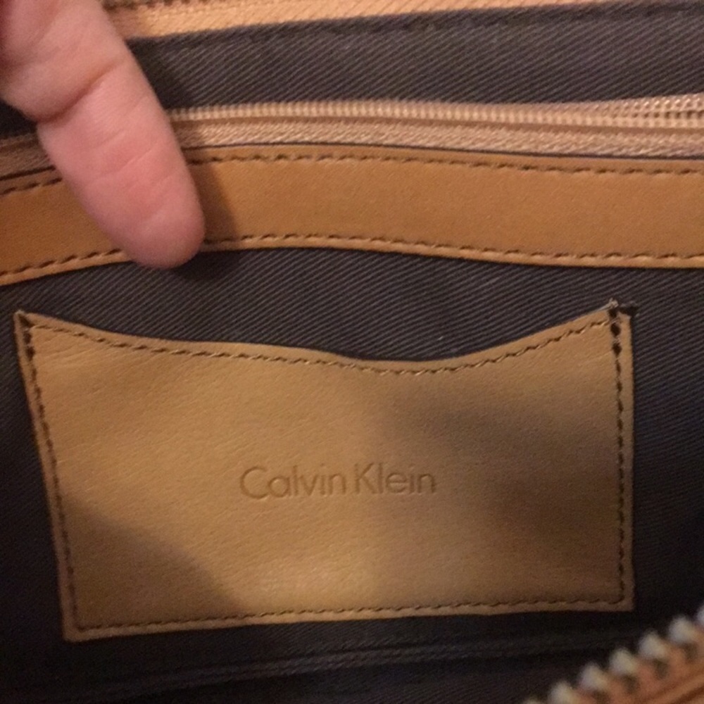 Calvin Klein Tan Rectangular Handbag - image 6